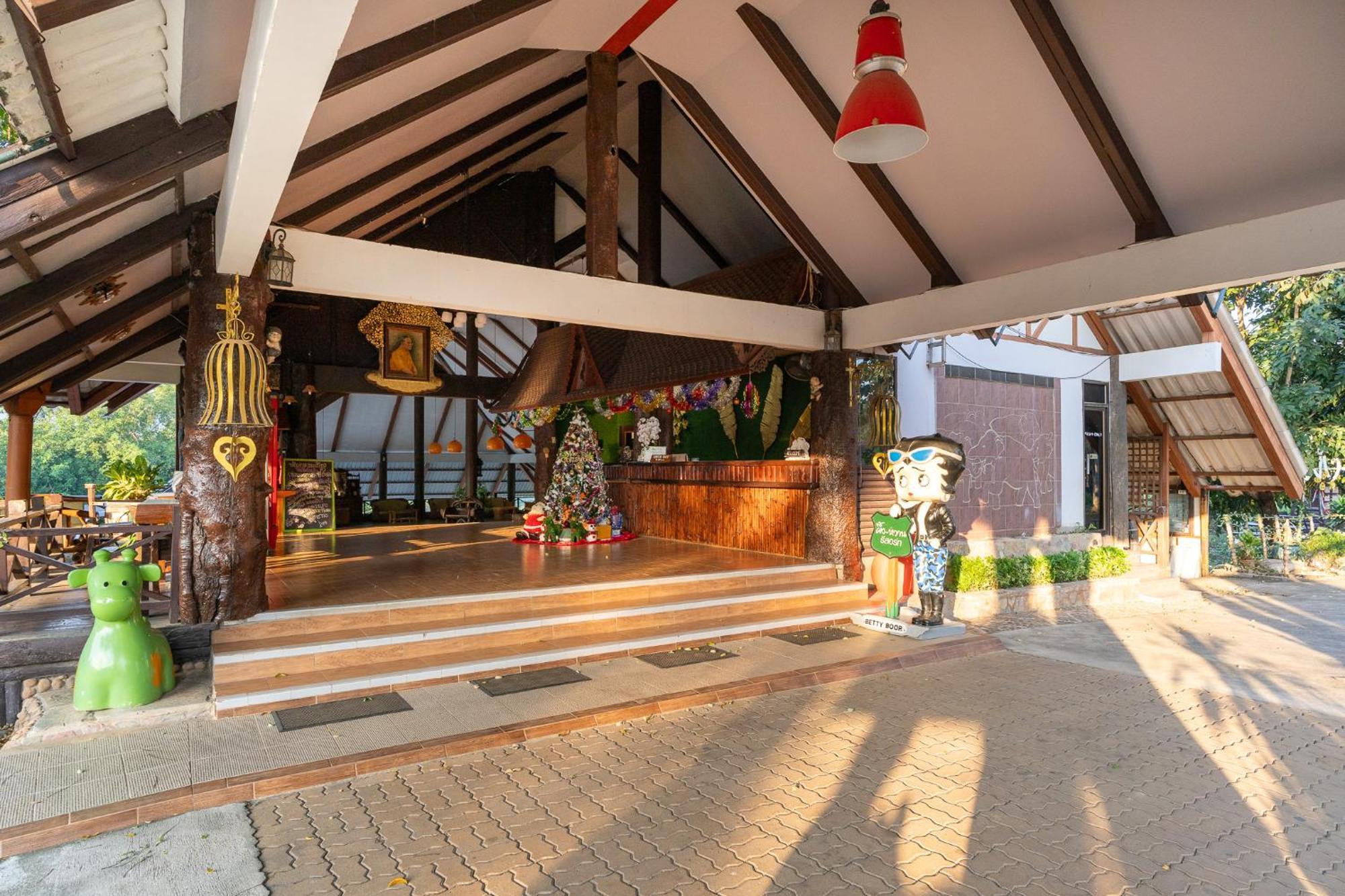 Pung-Waan Resort Sai Yok Extérieur photo