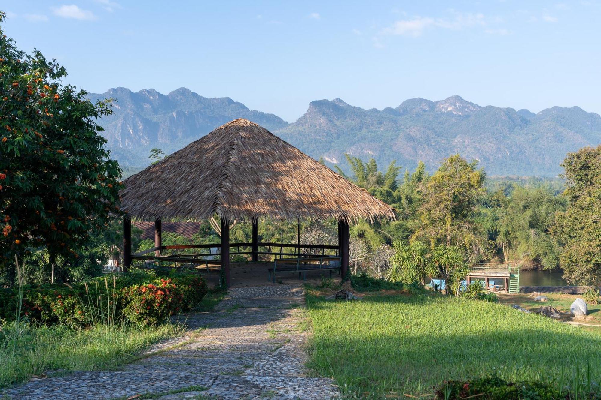 Pung-Waan Resort Sai Yok Extérieur photo